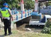 Kecelakaan di Brebes: Pikap Terjun ke Sungai Setelah Hindari Kendaraan Misterius