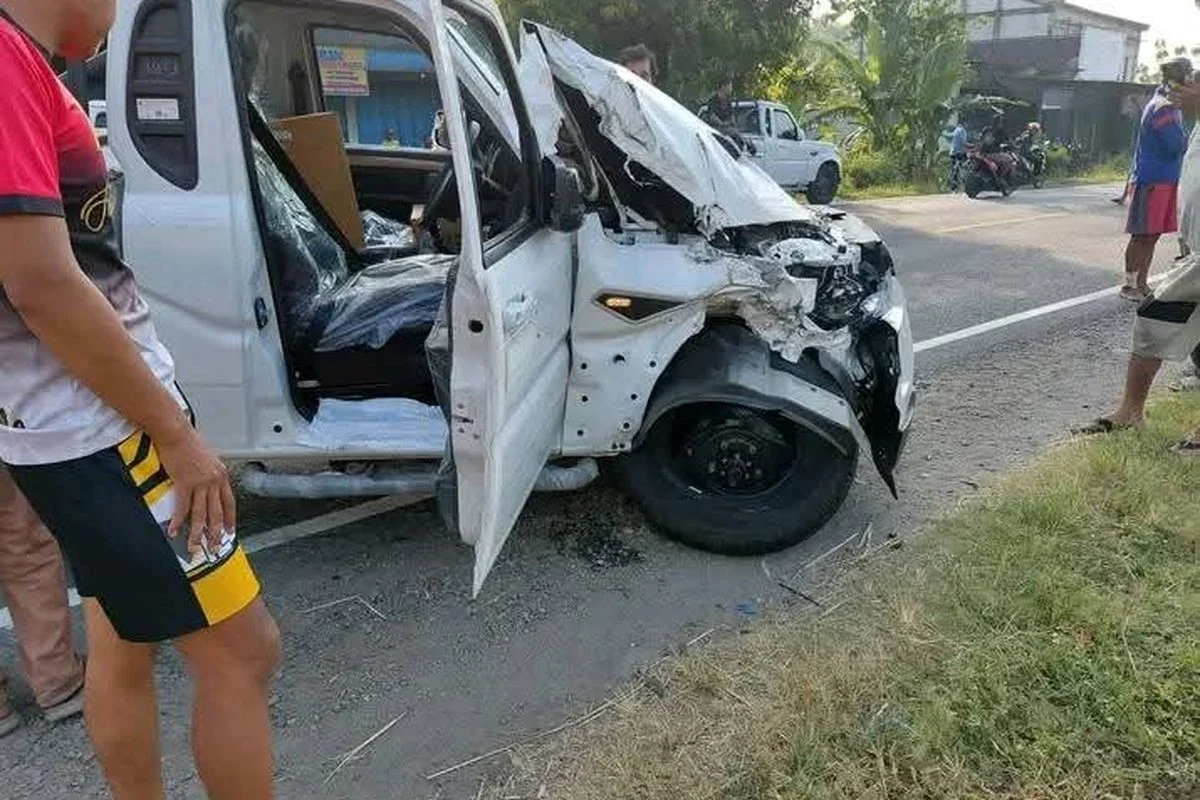 Kecelakaan Kendaraan Kopdes Merah Putih di Demak, 3 Orang Luka Berat