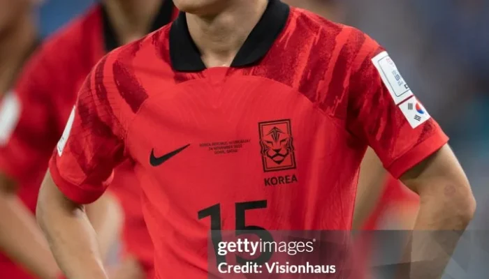 Kim Moon-Hwan dan Dunia Sepak Bola: Antara Kemenangan dan Kontroversi