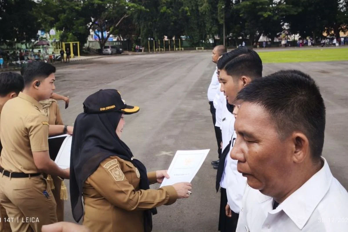 Kontrak Paruh Waktu: Antara Olahraga dan Pemerintahan