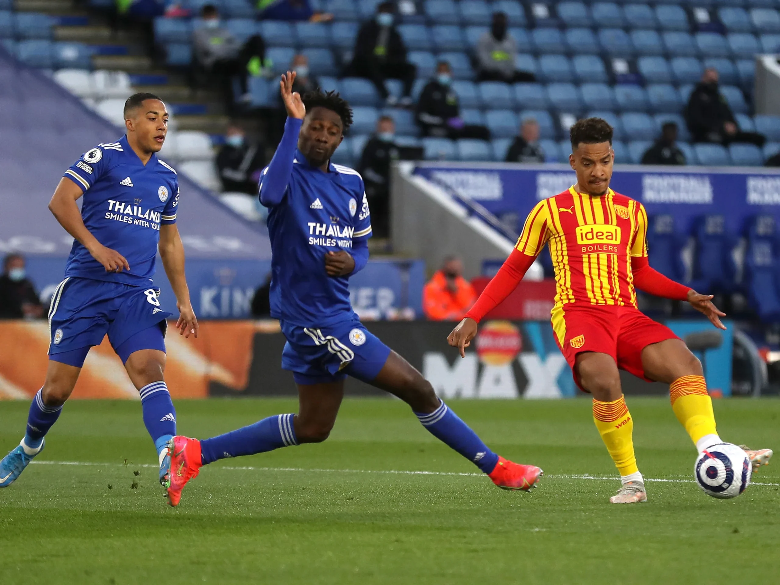 Leicester City Tumbang Burton Albion 3-0: Otchere, Alves, dan Opoku Jadi Pahlawan