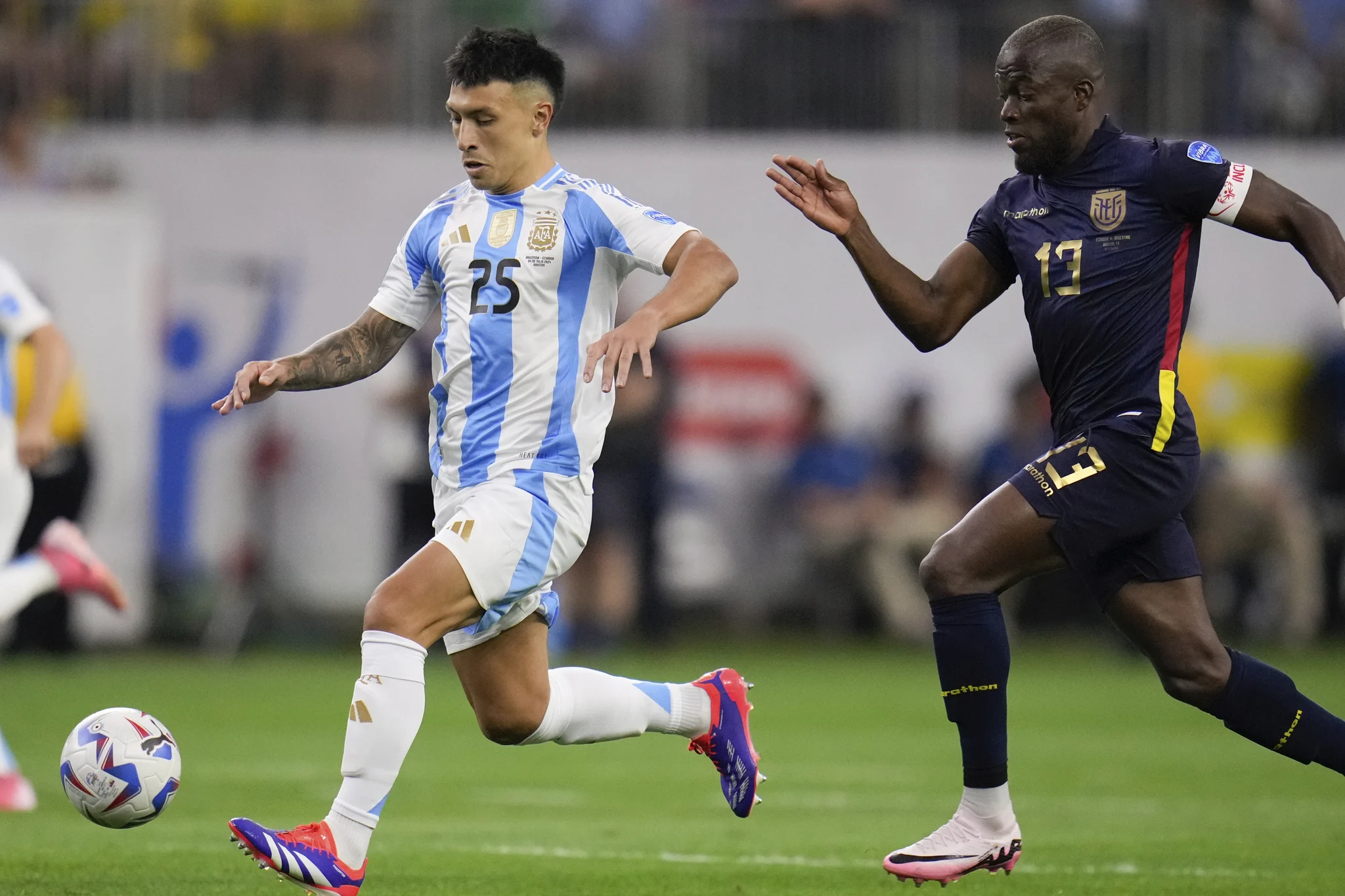 Lisandro Martínez, Sang Pemain yang Membuat Seluruh Argentina Jatuh Cinta