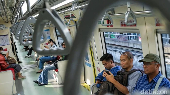 LRT Jabodebek: Moda Transportasi Andalan Masyarakat dengan Peningkatan Pengguna 23 Persen