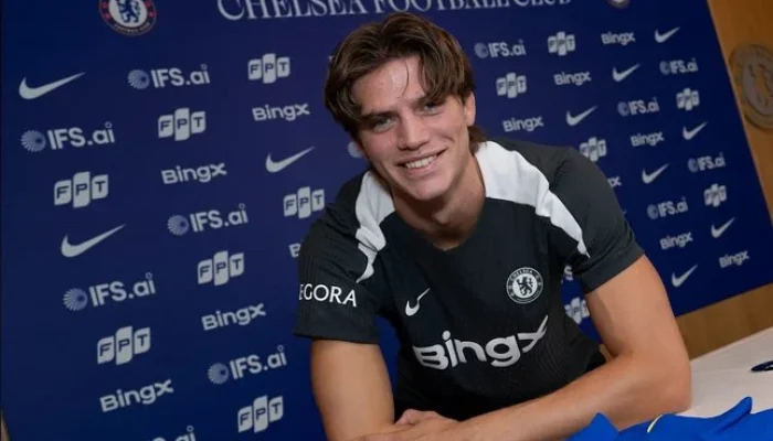Marco Palestra Resmi Bergabung dengan Chelsea, Rekrutan Pertama Era Xabi Alonso