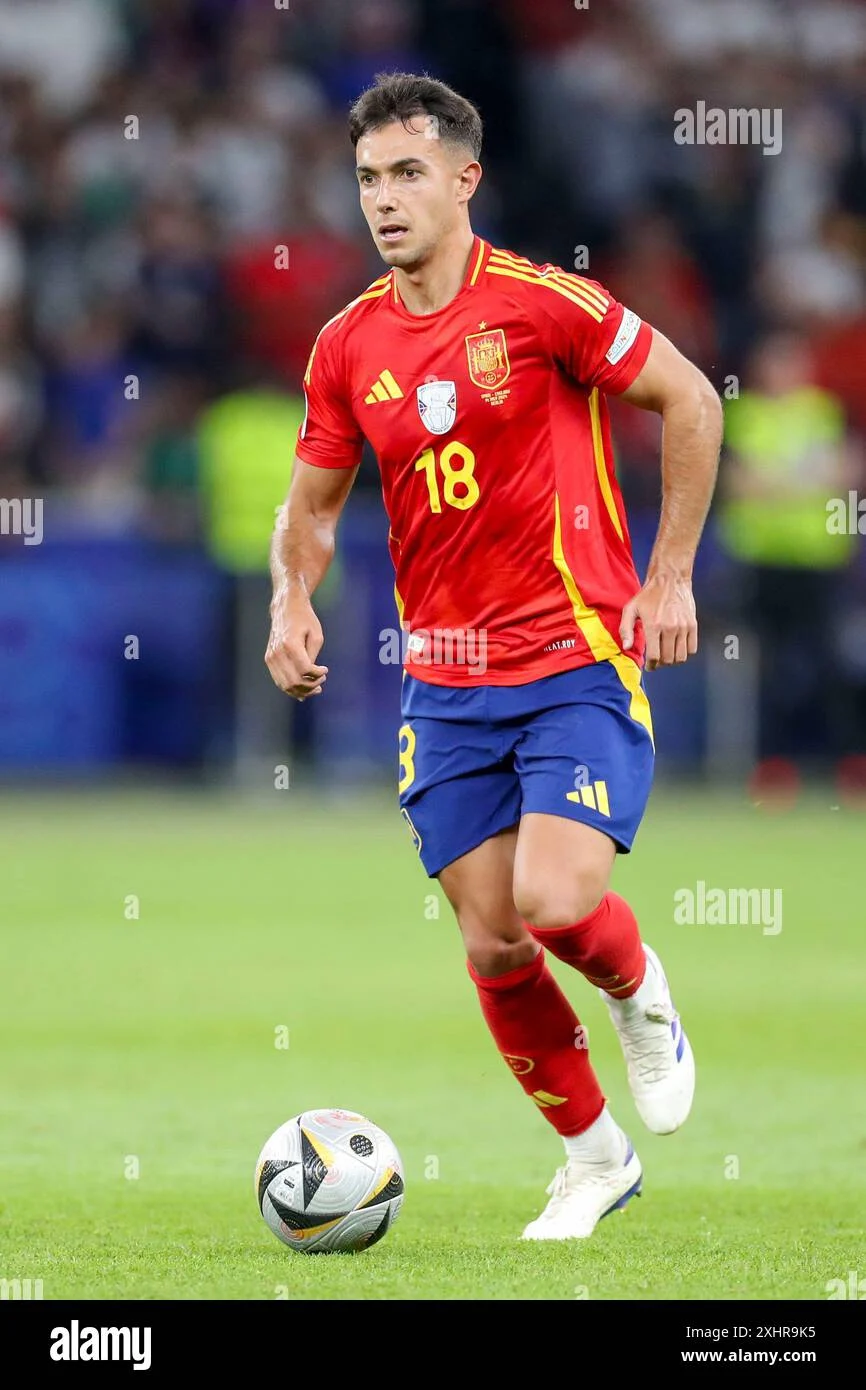 Martin Zubimendi Dinobatkan Sebagai Pemain Midfielder Kedua Terbaik di Dunia