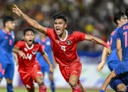 Matías Viña dan Galarza Fonda Jadi Sorotan di Dunia Sepak Bola
