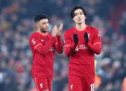 Mengapa Liverpool Memilih Takumi Minamino Bukan Erling Haaland?
