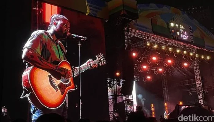 Mengenal Daniel Caesar dan Berita Terkini Lainnya