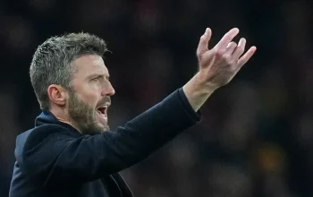 Michael Carrick Siap Beri Kesempatan Lebih Besar kepada Wonderkid 19 Tahun Manchester United