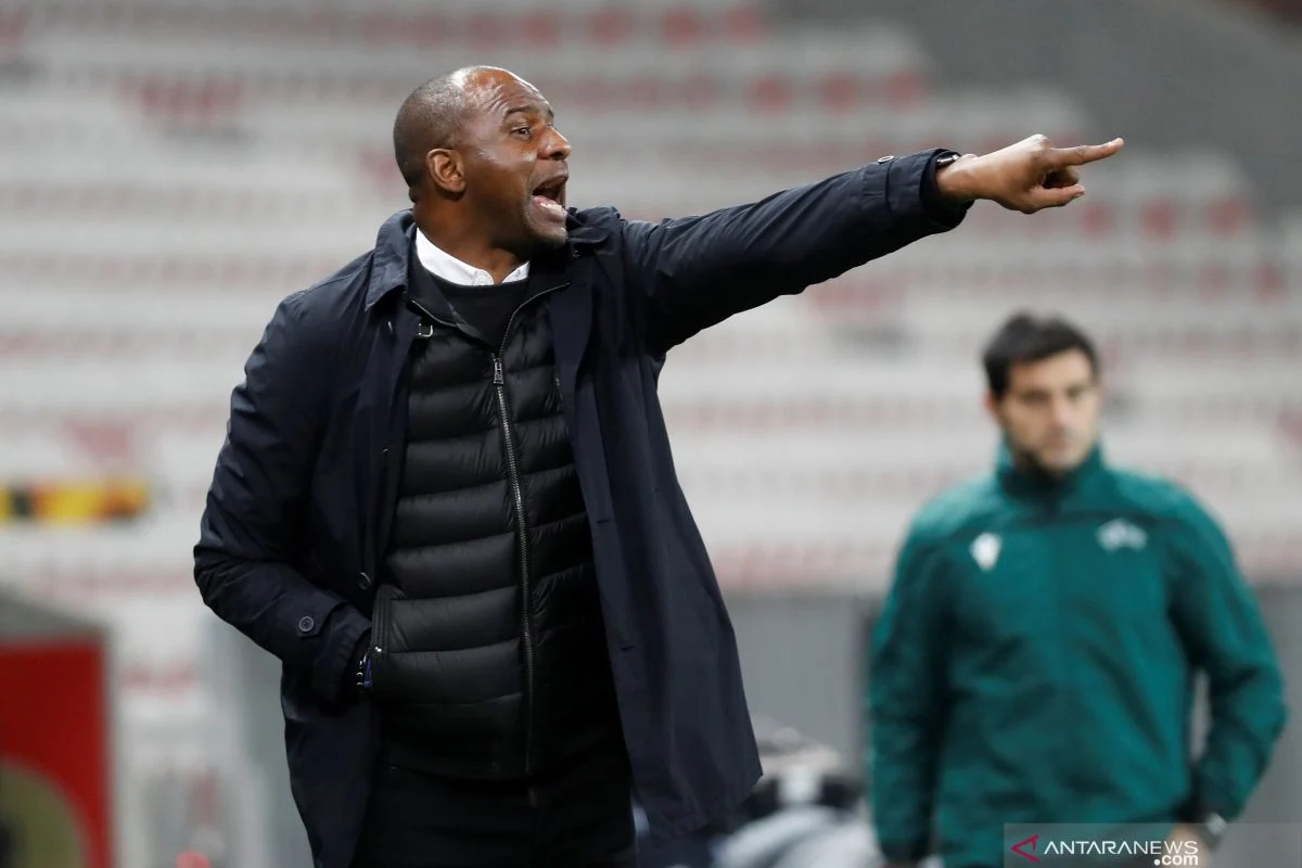 Patrick Vieira Incarán Sebagai Pelatih Baru Sénégal Setelah Kekalahan di Piala Dunia