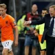 Pelatih Ronald Koeman Mundur Setelah Kegagalan Netherlands di Piala Dunia