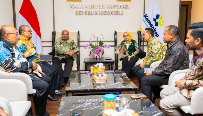 Pemerintah Siapkan Tiga Langkah untuk Percepatan Koperasi Merah Putih