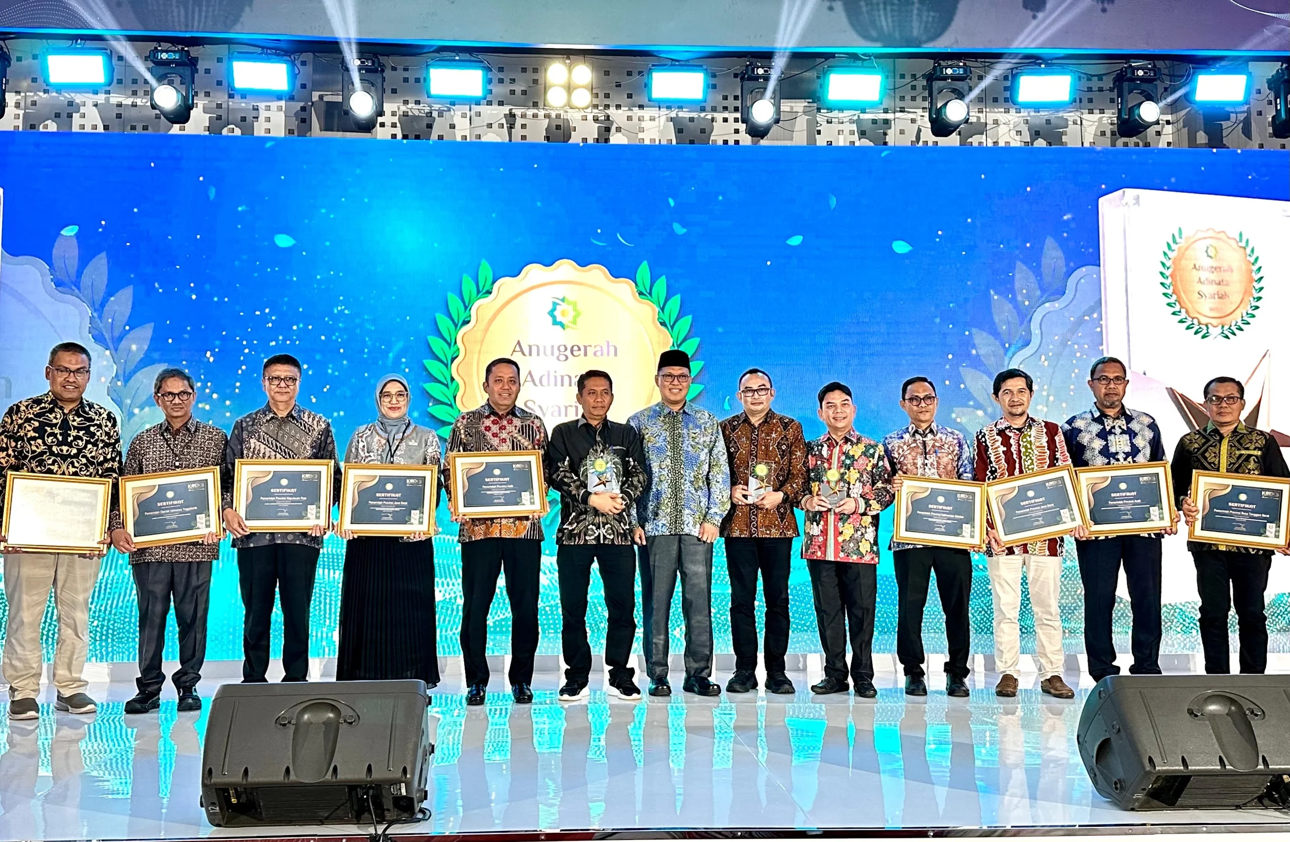 Penghargaan Syariah dan Pertandingan Olahraga: Tinjauan Berita Hari Ini