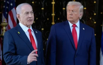 Perang AS-Iran: Netanyahu Bertemu Trump, Iran Tutup Selat Hormuz