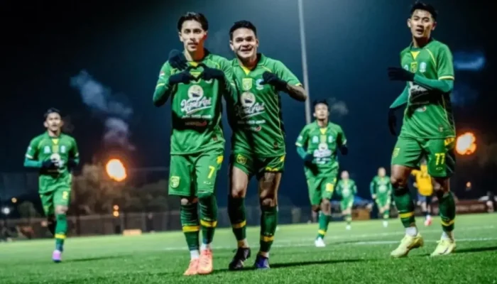 Persebaya Surabaya Siap Menghadapi Musim Baru dengan Strategi dan Pemain Baru
