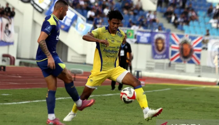 Persib Bandung Melakukan Perombakan Besar-besaran, Persita Tangerang Jadi Sorotan