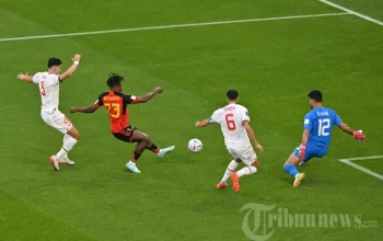 Pertandingan Sengit: Belanda vs Maroko, Dari Lapangan Sepak Bola Hingga Penemuan Harta Karun