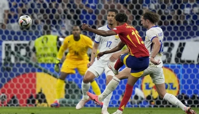 Pertandingan Sepak Bola Dunia 2026: Portugal vs Spanyol dan Prancis vs Maroko, Siapa yang Akan Menang?