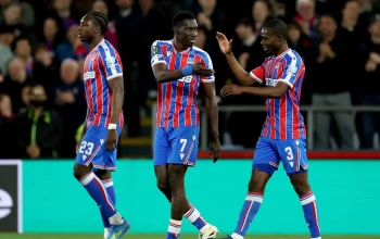 Pierre Sage Hadapi Tantangan di Crystal Palace: Mencari Pemain Baru dan Menghadapi Persaingan Premier League