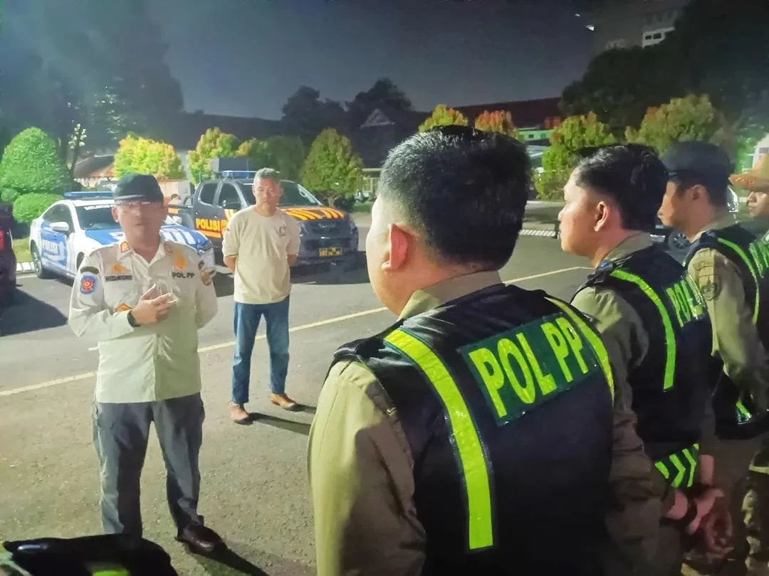 Polisi Pamong Praja Mengambil Tindakan Tegas Terhadap Pelanggaran