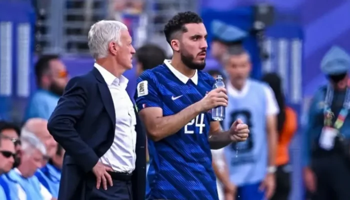 Rayan Cherki Minta FIFA Selidiki Wasit di Laga Prancis vs Paraguay
