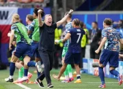 Ronald Koeman: Dari Pemain Bintang Hingga Pelatih Berpengalaman