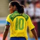 Ronaldinho: Legenda Sepak Bola yang Menginspirasi