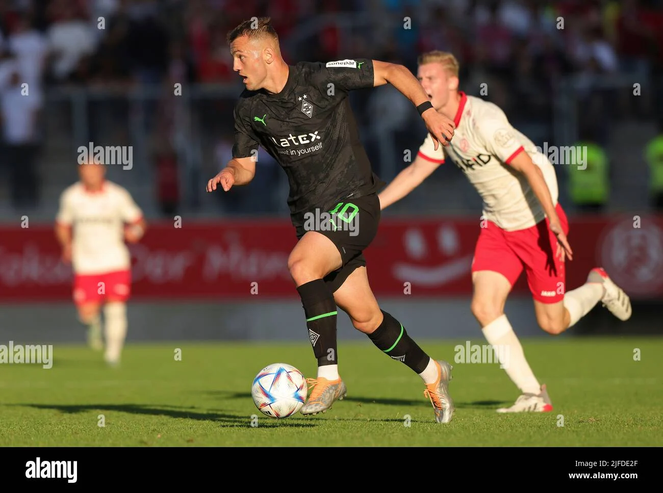 Rot-Weiss Essen Vs Borussia Mönchengladbach: RWE Menunjukkan Performa Apik