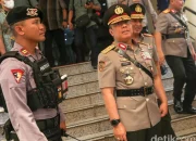 Rudi Setiawan Naik Pangkat: Kapolri Lantik 6 Kapolda Baru dan 2 Pejabat Mabes Polri