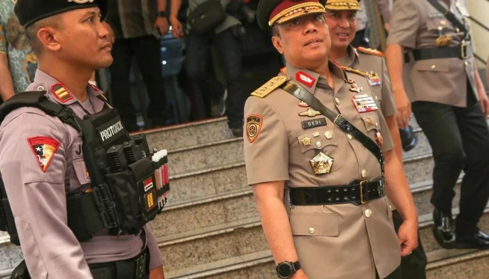 Rudi Setiawan Naik Pangkat: Kapolri Lantik 6 Kapolda Baru dan 2 Pejabat Mabes Polri