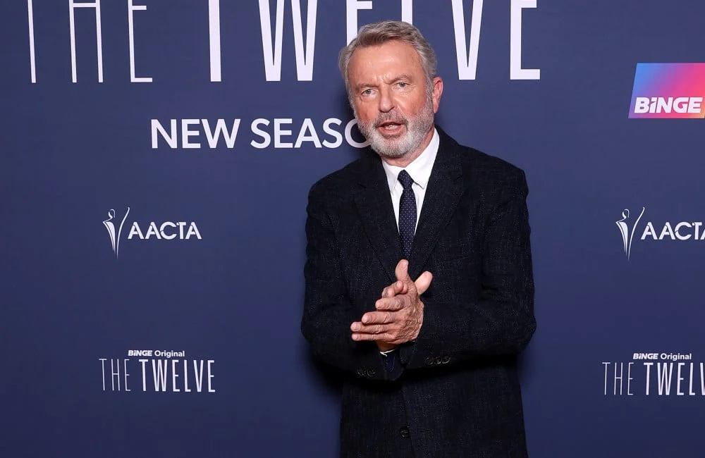 Sam Neill: Aktor Berbakat yang Hampir Menjadi James Bond