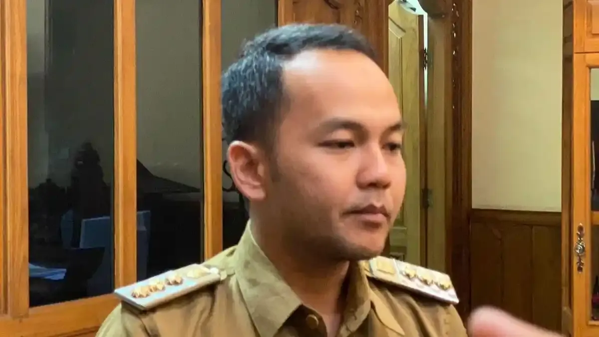 SPMB Jateng: 20 SD Negeri di Solo Sepi Peminat, Respati Ardi Soroti Kinerja Kepala Sekolah