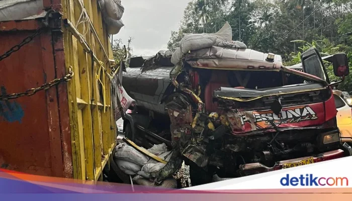 Tragedi Tabrakan Beruntun di Sibolangit: 4 Tewas, 8 Luka-Luka