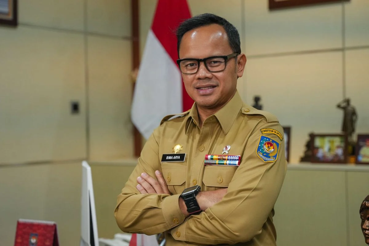 Wakil Menteri Dalam Negeri Bima Arya Sugiarto Sebut Kementerian Dalam Negeri Perkuat Verifikasi dan Validasi Program Koperasi Desa