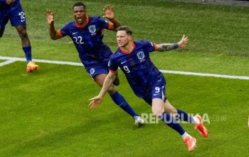 Wout Weghorst dan Arne Slot Jadi Sorotan di Belanda, Sementara Ole Romeny Siap Gabung Fortuna Sittard