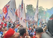 Aksi Damai di Depan TVRI dan Berita Lainnya