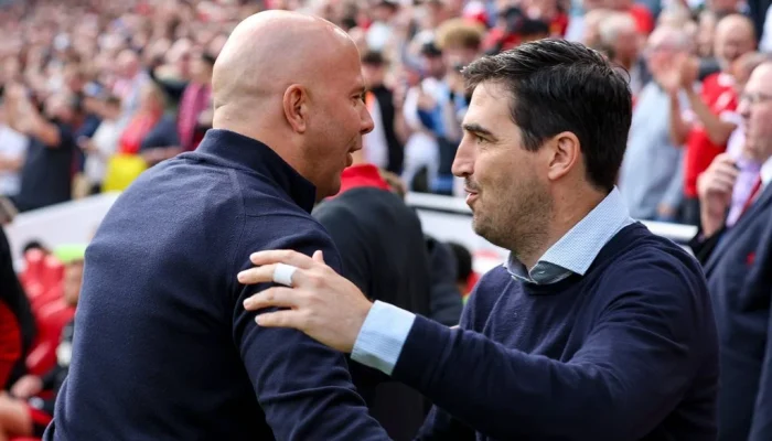 Andoni Iraola Hadapi Tantangan Besar di Liverpool Setelah Arne Slot