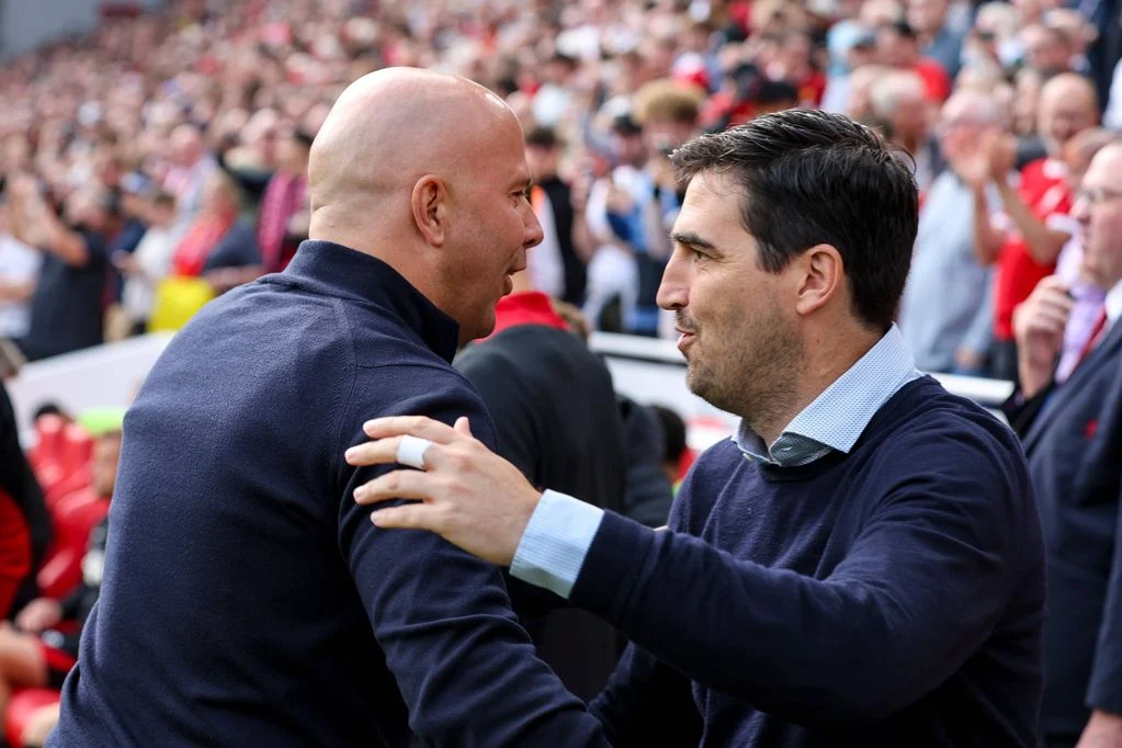 Andoni Iraola Hadapi Tantangan Besar di Liverpool Setelah Arne Slot