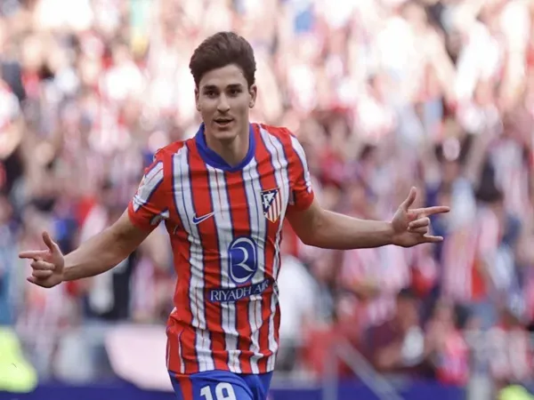 Atletico Madrid Siap Tawar Cristian Romero, Sementara Barcelona Ingin Julian Alvarez