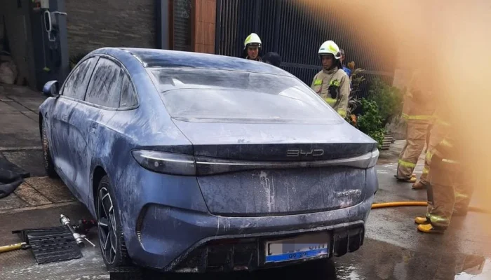 BYD Seal Terbakar di Tol: Pabrikan Berjanji Investigasi menyeluruh