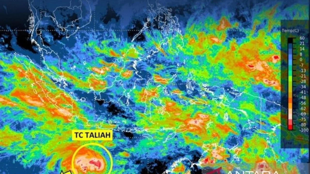 Cuaca Hari Ini: Hujan Ringan dan Gelombang Tinggi di Jawa Tengah, Suhu Udara di Jakarta dan Gorontalo Berkisar 22-31°C