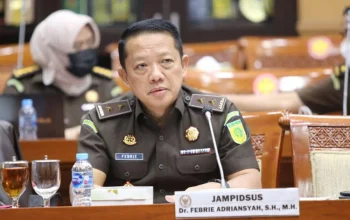 Eks Jampidsus Febrie Adriansyah Diperiksa Kejaksaan Agung, Kasus TPPU Semakin Hangat