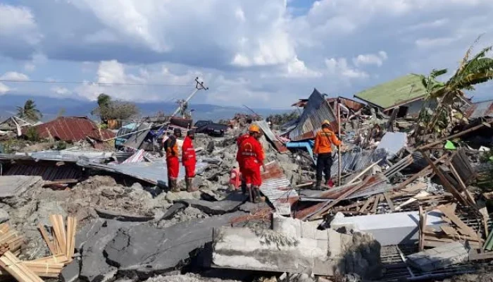 Gempa Palu dan NTT: Evakuasi Warga, Kerusakan, dan Peringatan