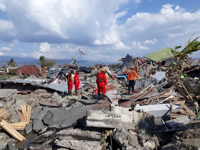 Gempa Palu dan NTT: Evakuasi Warga, Kerusakan, dan Peringatan