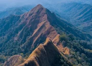 Gunung Piramid Bondowoso: Daya Tarik dan Tragedi di Balik Keindahannya