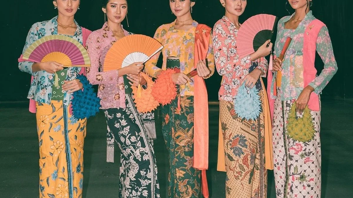 Hari Kebaya Nasional 2026: Perayaan dan Pembangunan di Indonesia