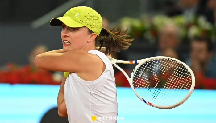 Iga Świątek Menang Atas Diana Sznajder di Turnamen WTA Toronto