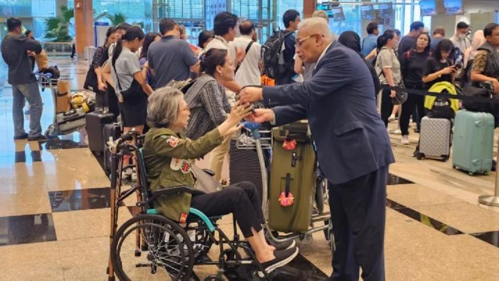 Insiden di Bandara Changi: Pria British Dituduh Melanggar Aturan Keamanan dan Mengganggu Penumpang