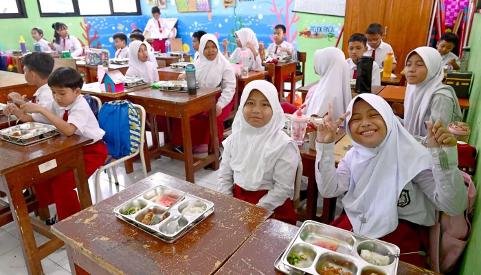 Istana Merespons Isu Usulan Nobel Perdamaian untuk Program Makan Bergizi Gratis dan Lulusan Terbaik IPDN