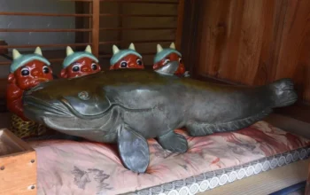 Jepang Terbuka: Dari Ubi Brulee hingga Mitos Namazu, Lele Raksasa Penyebab Gempa